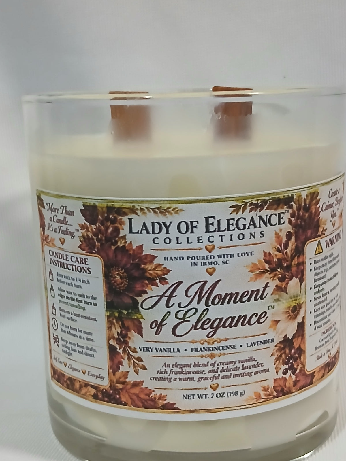 A Moment of Elegance – 7 oz Candle